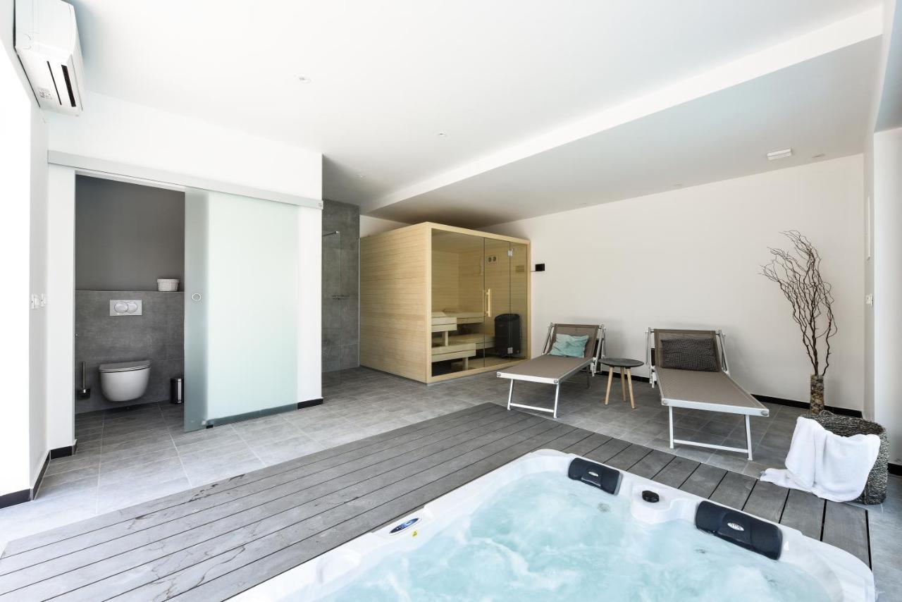 Villa Omnia 扎达尔 外观 照片