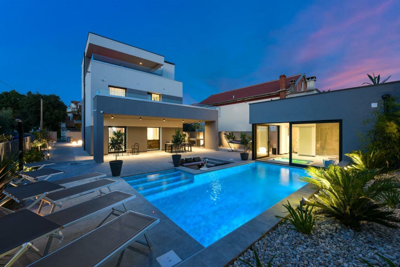 Villa Omnia 扎达尔 外观 照片