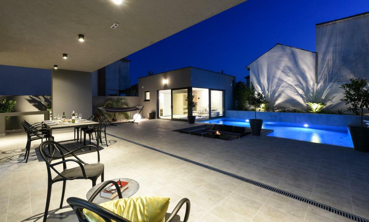 Villa Omnia 扎达尔 外观 照片